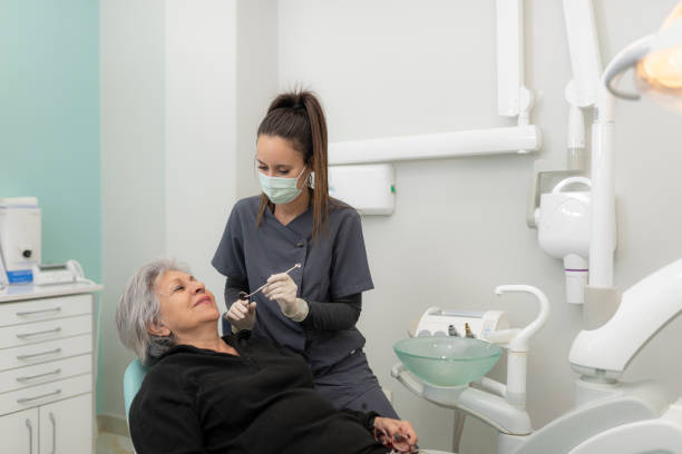 Best Broken Tooth Emergency  in Lake Belvedere Estates, FL